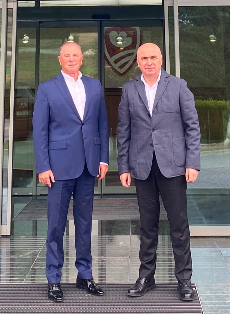 ilie-bolojan,-in-vizita-la-transavia:-nu-guvernul-dezvolta-o-tara,-ci-oamenii-si-companiile