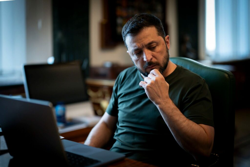 volodimir-zelenski-anunta-un-mega-acord-pentru-achizitia-de-arme-din-statele-unite