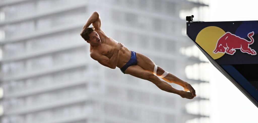 secretul-vietii-ordonate-a-lui-constantin-popovici:-in-fiecare-dimineata-verific-asta-pe-ceas