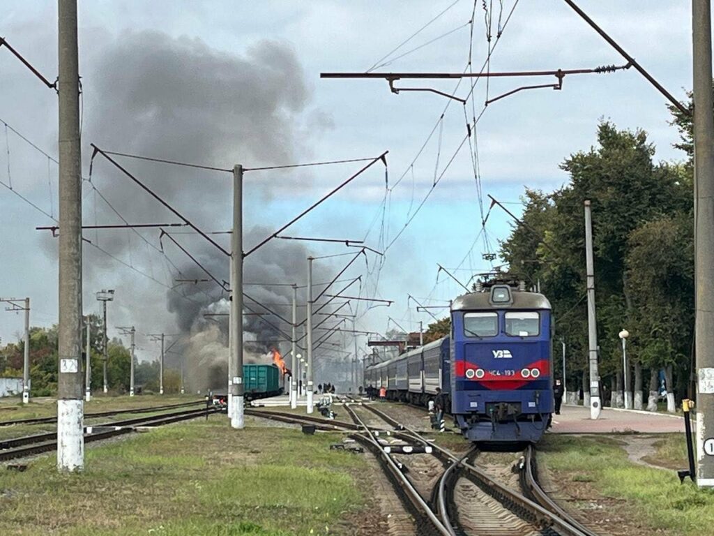 zelenski-denunta-un-atac-salbatic-asupra-unei-gari:-rusia-stia-ca-loveste-civili