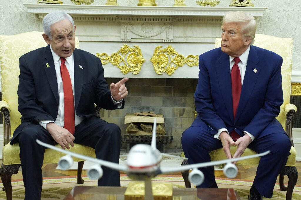 trump-il-vede-pe-netanyahu-drept-un-perdant,-spune-un-analist-israelian