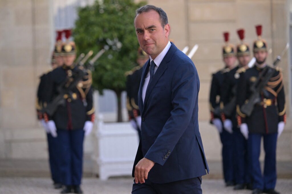 franta:-sebastien-lecornu-a-anuntat-structura-noului-guvern.-numele-din-noua-echipa