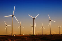 generarea-globala-de-energie-regenerabila-depaseste-pentru-prima-data-carbunele