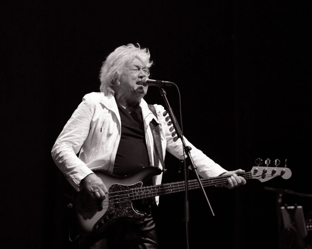 john-lodge,-basistul-si-solistul-trupei-the-moody-blues,-a-murit-la-varsta-de-82-de-ani