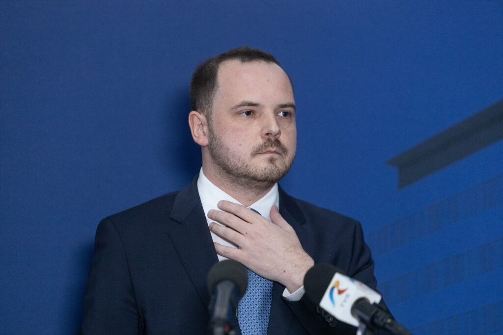 rogobete-anunta-controale-in-cabinetele-medicale-cu-sali-de-operatie-improvizate