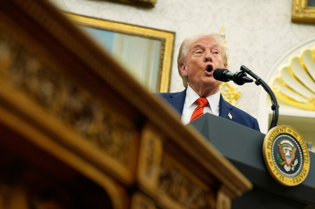 trump-impune-chinei-taxe-vamale-de-100%-/beijingul-are-o-pozitie-agresiva-si-extrem-de-ostila