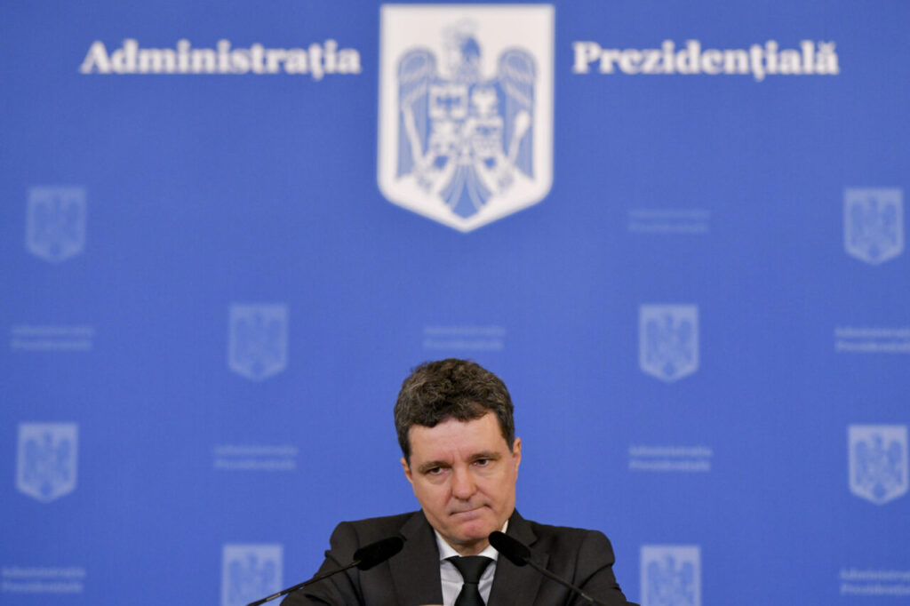 nicusor-dan-i-a-adus-un-ultim-omagiu-artistului-dorel-zaica