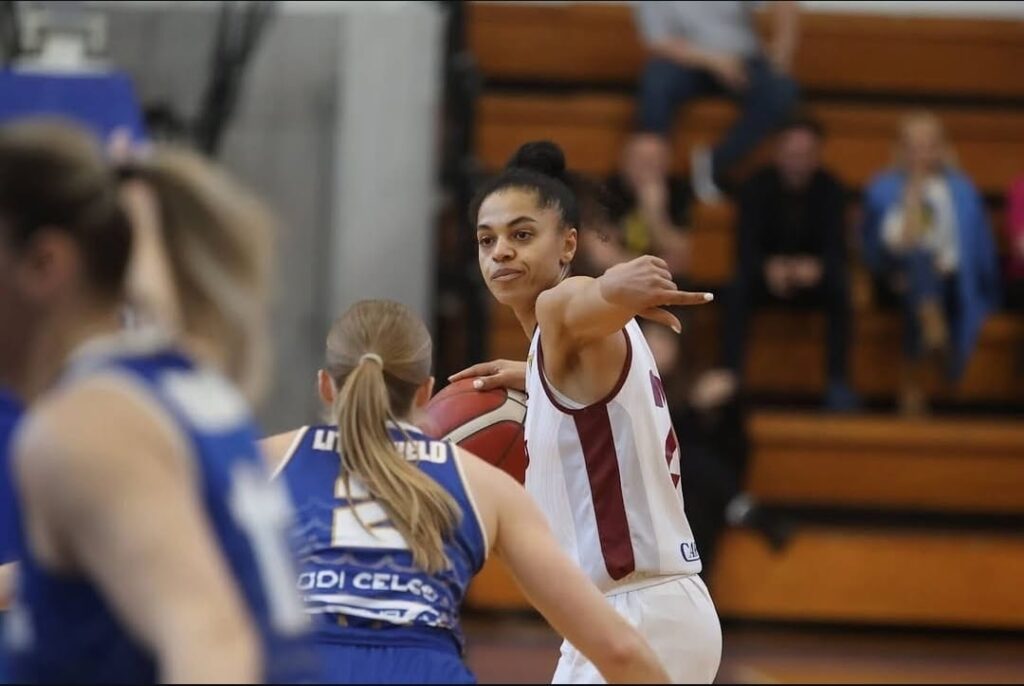 baschetbalista-celebra-cu-o-viata-plina-de-sacrificii