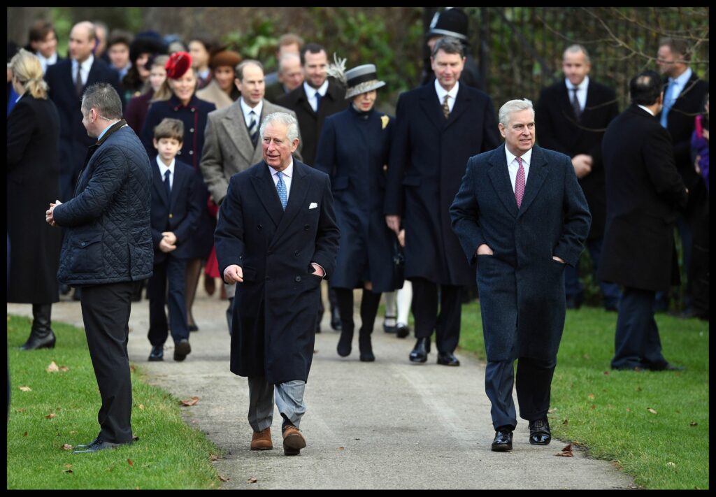 regele-charles-ar-putea-sa-i-retraga-printului-andrew-titlul-de-duce-de-york