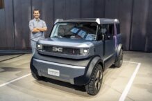 belgienii-au-vazut-dacia-hipster-si-au-dat-verdictul-dupa-ce-au-testat-o