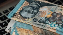 romania-e-campioana-la-deficit-in-uniunea-europeana.-mai-vin-alte-masuri-de-austeritate?