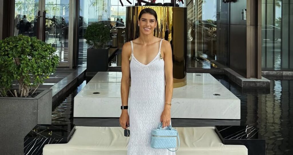 reactia-campioanei-olimpice-la-tenis-cand-a-vazut-o-pe-sorana-cirstea-intr-o-rochie-decoltata