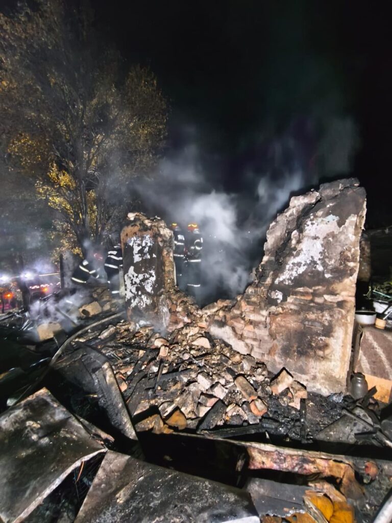 incendiu-in-valea-lupului!-un-barbat-de-50-de-ani-a-fost-gasit-carbonizat