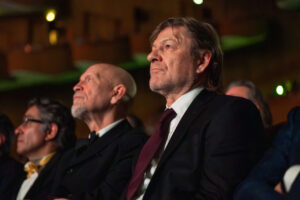 premiera-de-gala-a-filmului-cravata-galbena,-un-eveniment-de-exceptie-la-sala-palatului