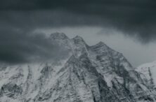 furtuna-si-avalanse-in-nepal.-mai-multi-alpinisti-europeni-au-murit-in-himalaya