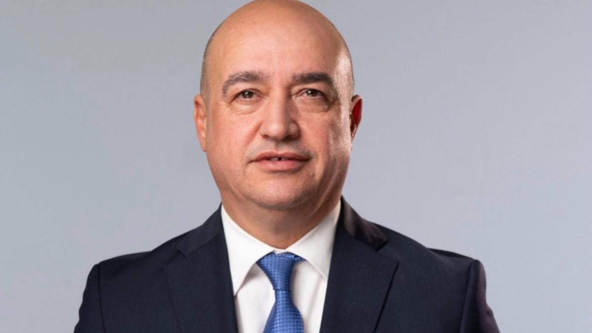 trezorierul-pnl,-mihai-barbu,-chemat-la-dna-iasi-in-dosarul-de-coruptie-al-lui-fanel-bogos