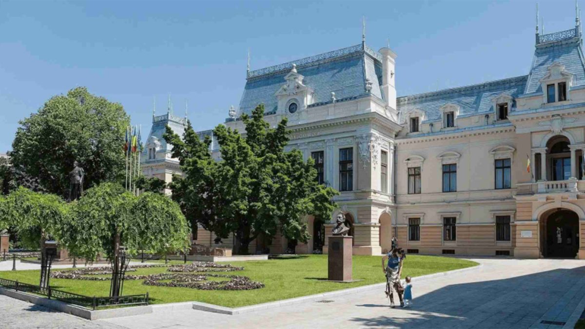 primaria-municipiului-iasi-acorda-8,5-milioane-de-lei-pentru-modernizarea-a-43-de-spatii-de-joaca