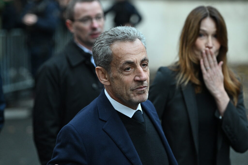 curtea-de-apel-din-paris-a-admis-cererea-de-eliberare-a-lui-nicolas-sarkozy