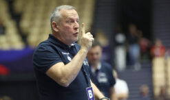 nu-se-intampla-doar-la-fotbal:-antrenor-paravan-pentru-bogdan-burcea,-in-ehf-european-league