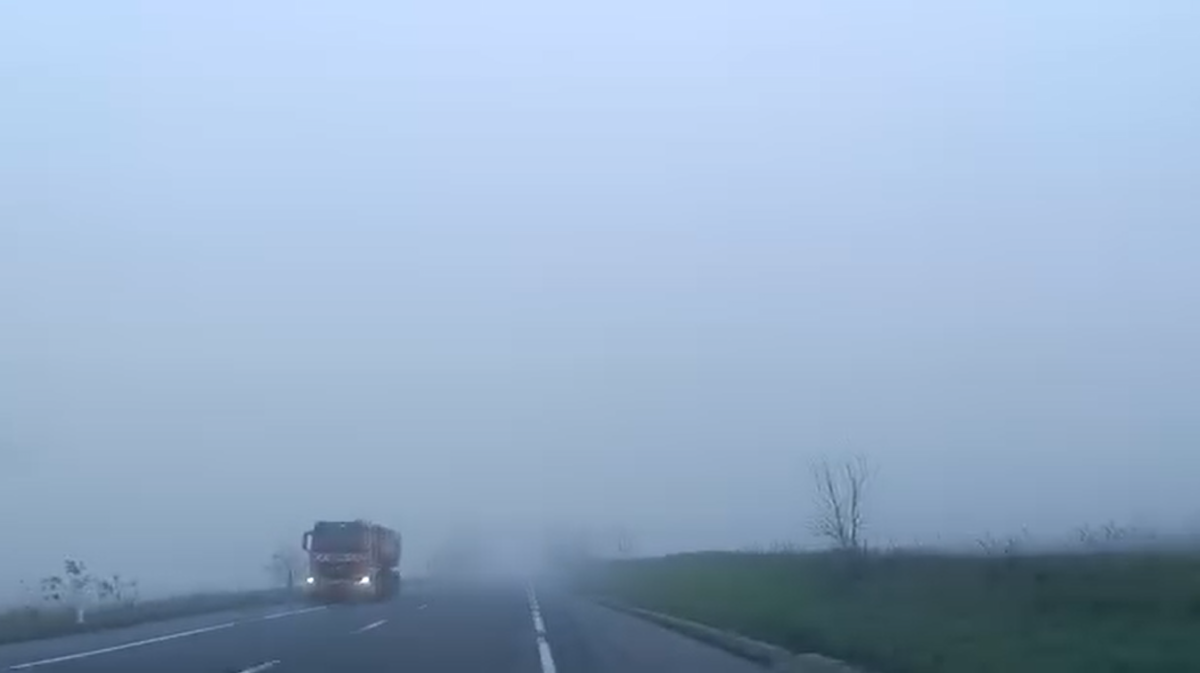 cod-galben-de-ceata-in-moldova!-vizibilitate-redusa-pe-dn-28,-in-zona-strunga