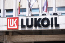 republica-moldova-preia-activele-lukoil-de-la-aeroportul-chisinau,-cu-titlu-gratuit