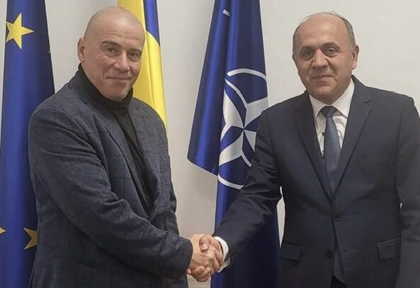 serviciile-secrete-se-implica-si-in-cultura