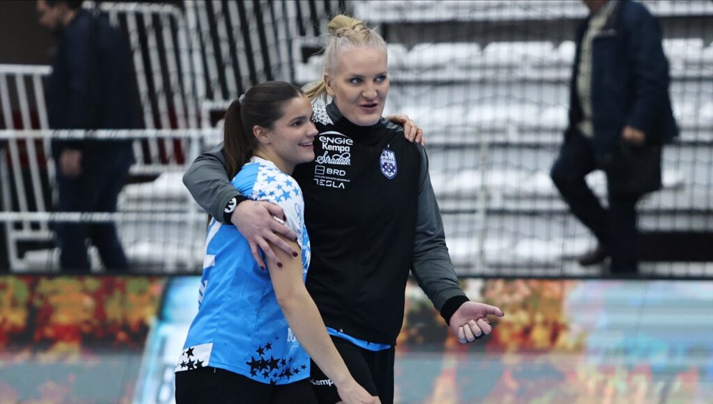 csm-bucuresti,-victorie-in-champions-league-cu-sola.-tigroaicele-au-avut-si-10-goluri-diferenta