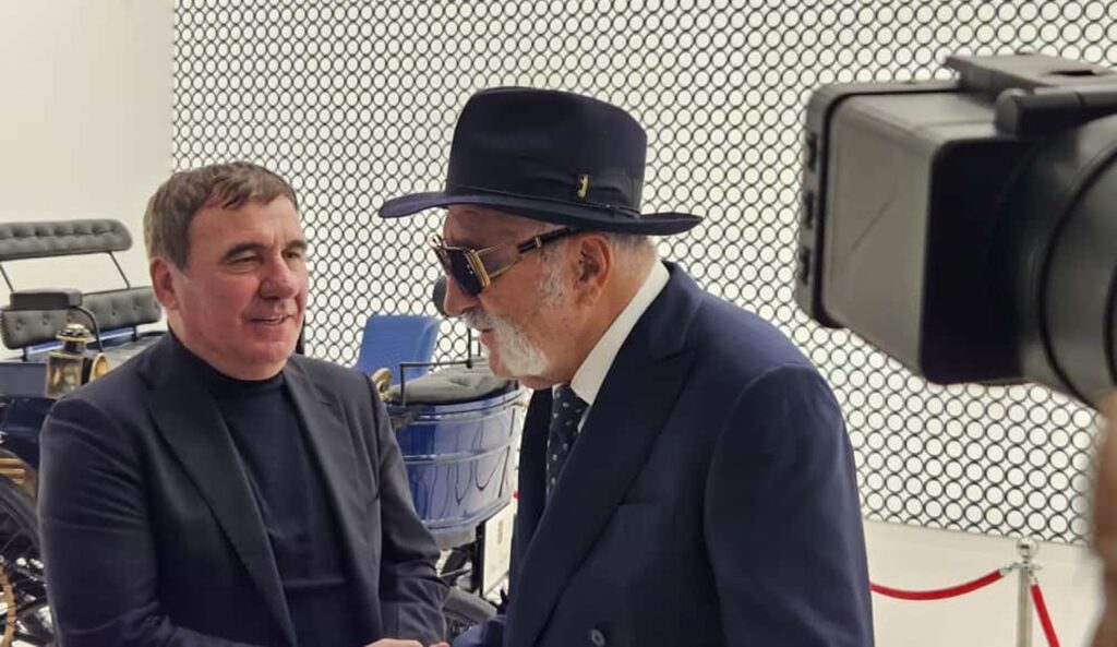 ion-tiriac-nu-s-a-ferit-sa-spuna-ce-masina-i-s-ar-potrivi-lui-gica-hagi