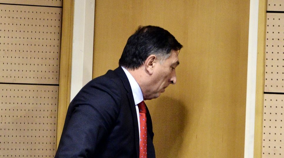 ion-craciunescu,-desfiintat-dupa-ce-l-a-ironizat-pe-mircea-lucescu.-tu-puteai-sa-mori-la-31-de-ani