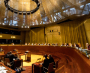 cjue-a-hotarat-ca-statele-ue-trebuie-sa-recunoasca-casatoriile-intre-persoanele-de-acelasi-sex