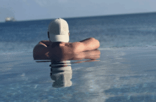 le-a-facut-cadou-celor-doua-surori-cate-un-penthouse-si-a-platit-1000.000-de-euro