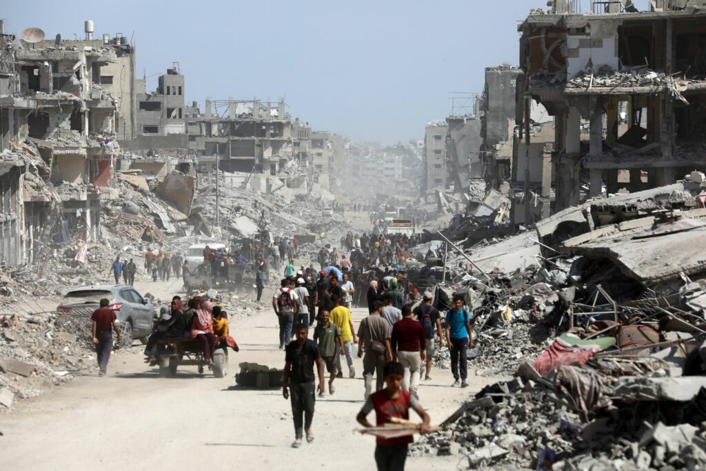 sute-de-palestinieni-se-pregatesc-in-egipt-pentru-a-deveni-politisti-in-gaza