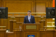 mircea-abrudean,-in-plenul-parlamentului:-guvernul-lupta-sa-elimine-inechitatile