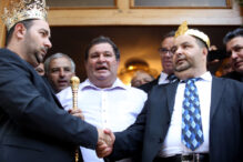 casatorie-fortata-in-familia-cioaba?-/-o-minora-a-adus-pe-lume-un-copil-dupa-o-logodna-controversata-/-fratele-regelui-cioaba,-cercetat-penal