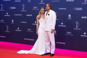 cuplul-badosa-–-tsitsipas-s-a-despartit,-iar-acum-mama-barbatului-a-rupt-tacerea:-nu-ma-asteptam-sa-sufere-atat