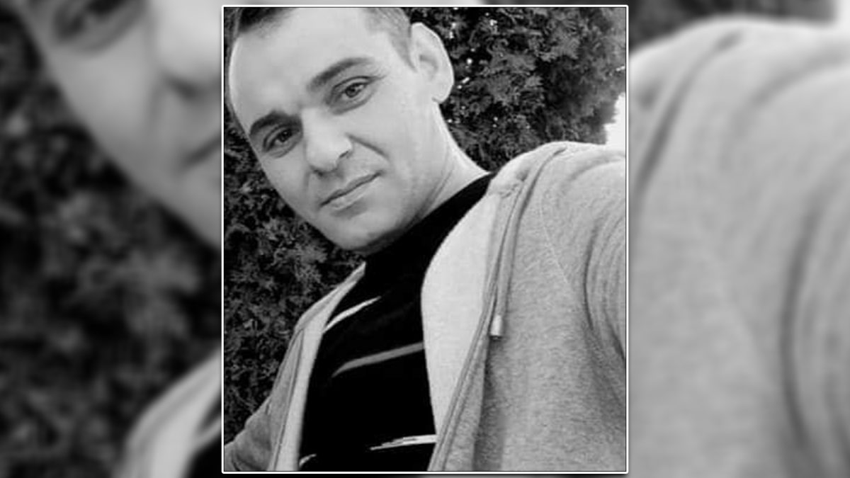 acest-barbat-are-grija-de-zeci-de-batrani,-pe-care-ii-hraneste-de-ani-de-zile.-marin-lila-a-fost,-la-randul-lui,-ajutat-de-oameni-cu-sufletul-mare:-incerc-sa-dau-inapoi-macar-putin-din-ce-am-primit-eu