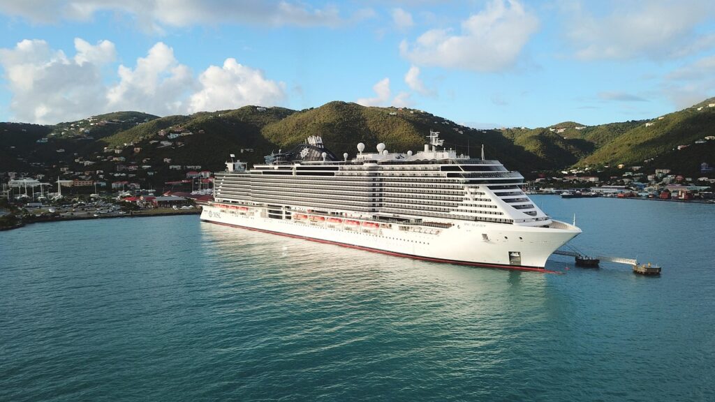 un-vapor-de-lux-va-conecta-principalele-orase-de-la-mediterana.-nava-uriasa-poate-primi-intreaga-populatie-a-unui-oras-mic