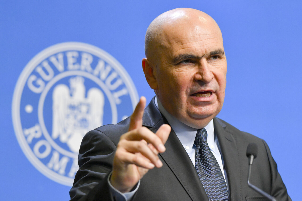 ilie-bolojan-spune-ca-economia-romaniei-poate-fi-stimulata-prin-absorbtia-fondurilor-europene.-avem-10-miliarde-de-euro-de-absorbit-doar-din-pnrr