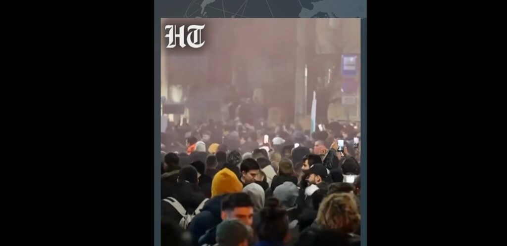 bulgarii-din-nou-in-strada:-peevski-si-borisov,-plecati-de-la-putere