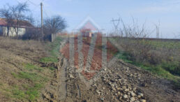 dupa-sesizarea-bzi,-strada-henci-a-fost-pietruita-si-locuitorii-au-scapat-de-noroi