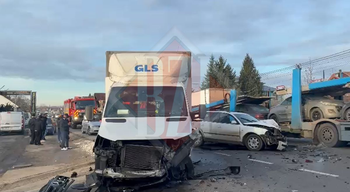 accident-rutier-in-razboieni.-trei-autoturisme-au-fost-implicate-–-update