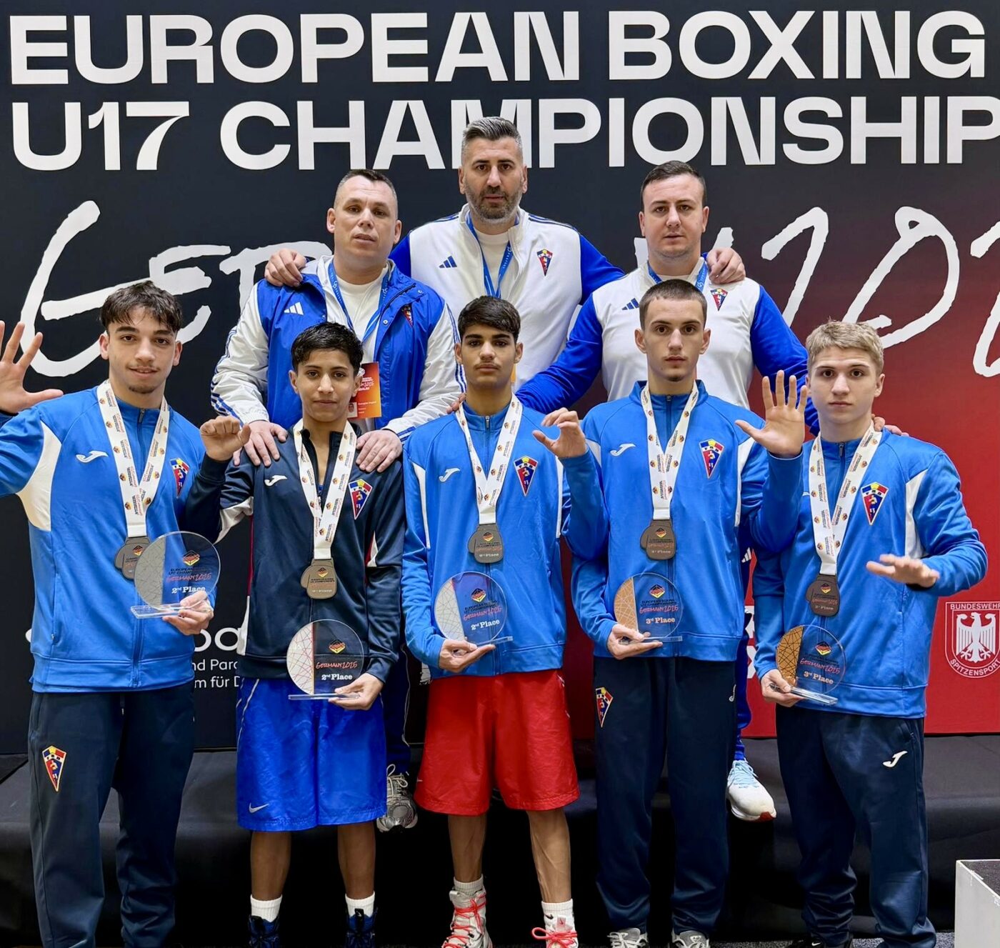 performanta-uriasa-pentru-romania:-patru-medalii-de-argint-la-campionatul-european-de-box-under-17