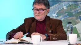 dumitru-manea,-senator-sos.-romania,-critica-dur-legea-vexler:-este-construita-pe-mistificari-istorice-si-stigmatizeaza-poporul-roman