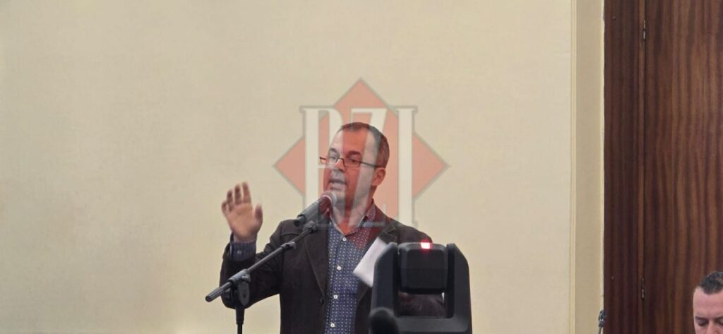 interventie-fulminanta-a-unui-iesean-in-consiliul-local:-„nu-permit-niciunui-primar-sa-confiste-primaria!”