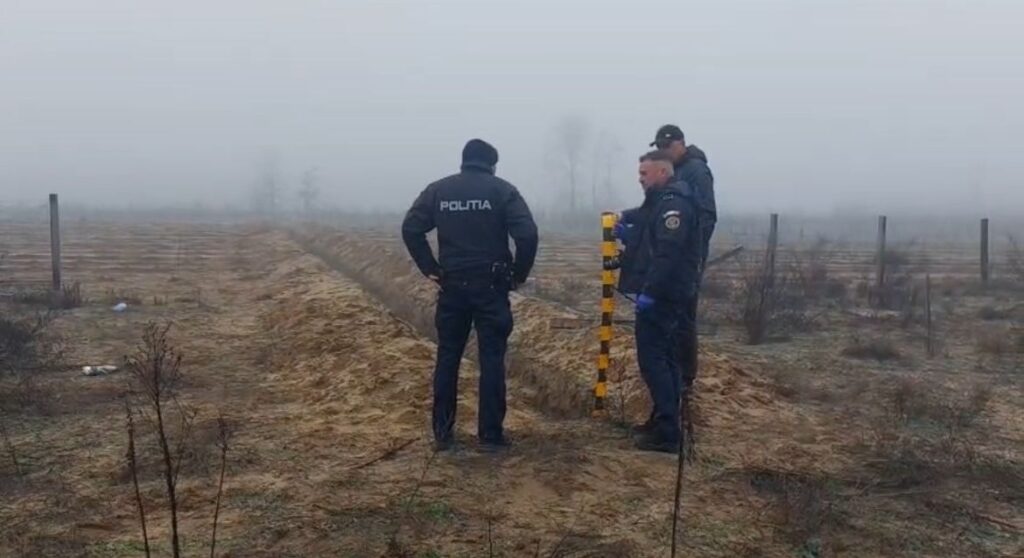 hotii-au-furat-o-conducta-de-irigatii-in-oltenia.-au-sapat-transee-pe-2-km-pentru-a-o-dezgropa