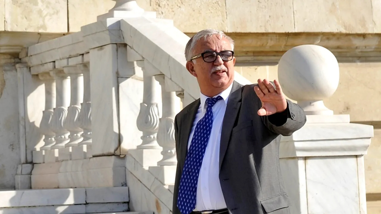 si-augustin-zegrean,-fostul-sef-ccr,-ii-distruge-ideile-lui-nicusor-dan:-nu,-nu-poate-sa-faca-referendum,-cred-ca-a-gresit-termenul