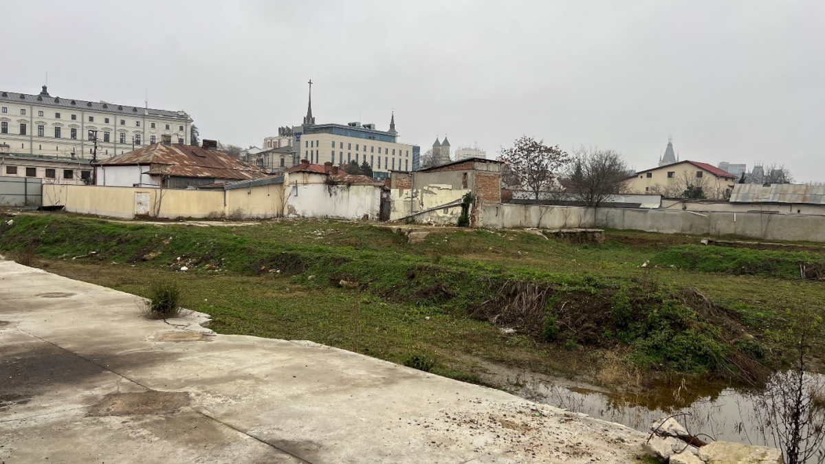 primaria-iasi-a-autorizat-un-nou-proiect-imobiliar-in-centrul-orasului!-blocuri-cu-6-niveluri-si-peste-200-de-locuri-de-parcare-urmeaza-sa-fie-construite-in-apropiere-de-mitropolie