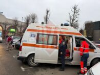 accident-pe-bucium!-trei-autoturisme-avariate-si-un-barbat-ranit,-transportat-la-spital