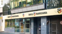 teapa-in-numele-bancii-transilvania:-iesenii,-sunati-de-escroci-care-invoca-credite-respinse
