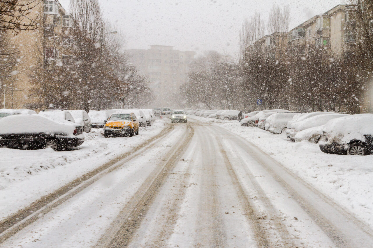 cea-mai-geroasa-dimineata-din-2025-locul-din-romania-in-care-s-au-inregistrat-12-grade-celsius.-„a-inghetat-parbrizul”